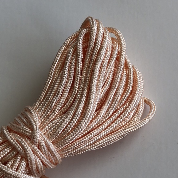 5/$10  9 YARDS 2MM Paracord Parachute Cord  PEACHY PINK - Picture 3 of 5